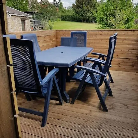 Petite Maison A Oneux Village